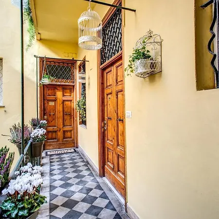 Ripetta Miracle Apartment